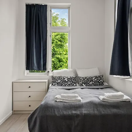One Of A Kind In I 7 Bedrooms I 15 Guests! شقة