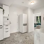 One Of A Kind In I 7 Bedrooms I 15 Guests! דירה ברגן
