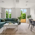 One Of A Kind In I 7 Bedrooms I 15 Guests! ברגן