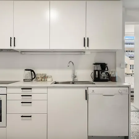 One Of A Kind In I 7 Bedrooms I 15 Guests! דירה