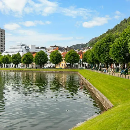 Appartement One Of A Kind In I 7 Bedrooms I 15 Guests! Bergen